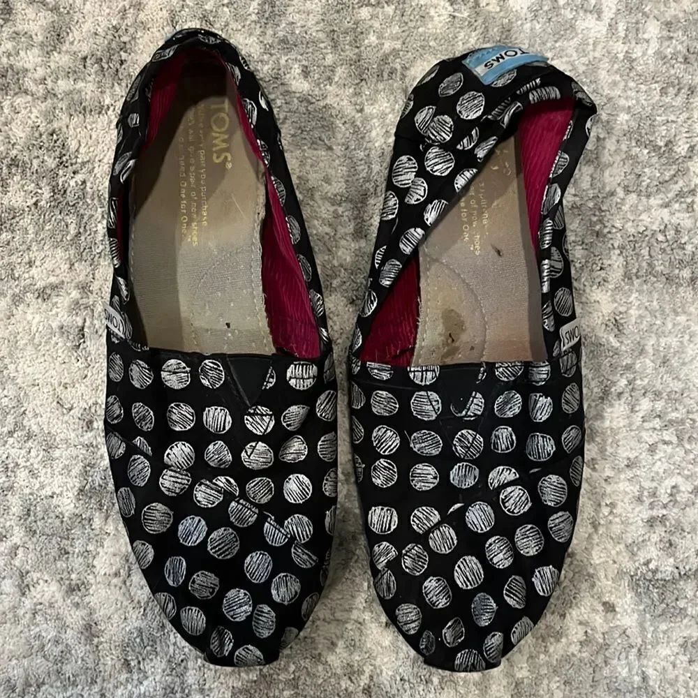 Toms Classic Canvas Shoes